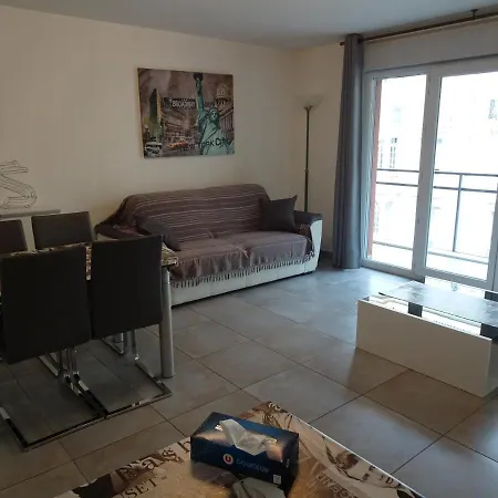 Apartament Promenade Gambetta *